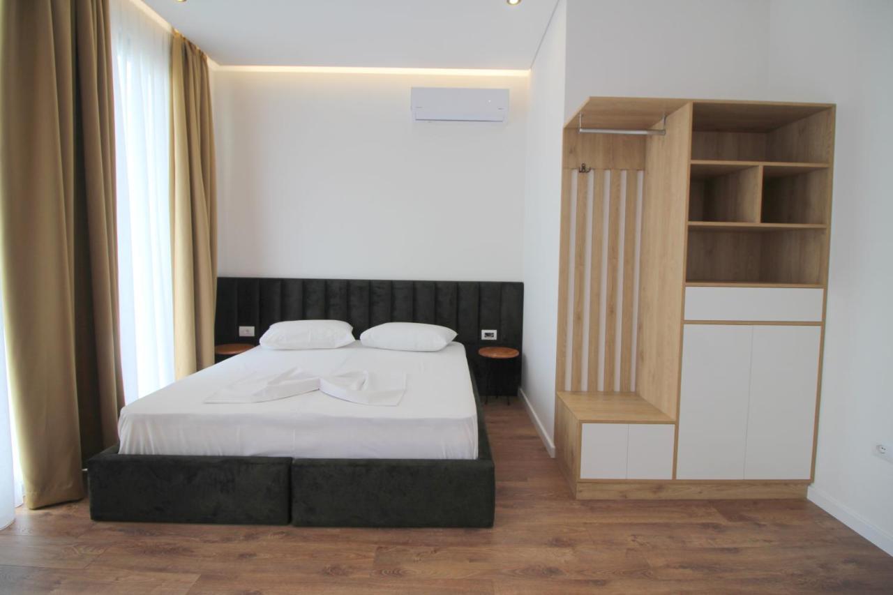 Juer Hotel Bajkaj Esterno foto