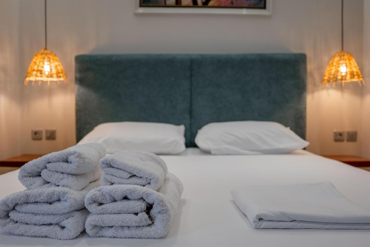 Juer Hotel Bajkaj Esterno foto